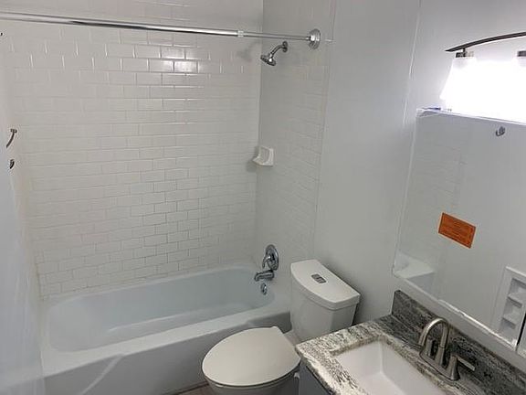 4th image of 4636 Dexter Ave Unit 4