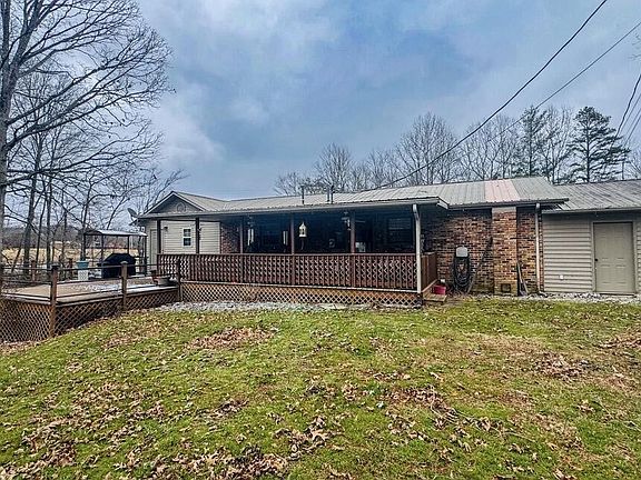 5th image of 357 Pine Creek Rd