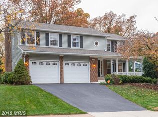 13221 Coralberry Dr, Fairfax, VA 22033