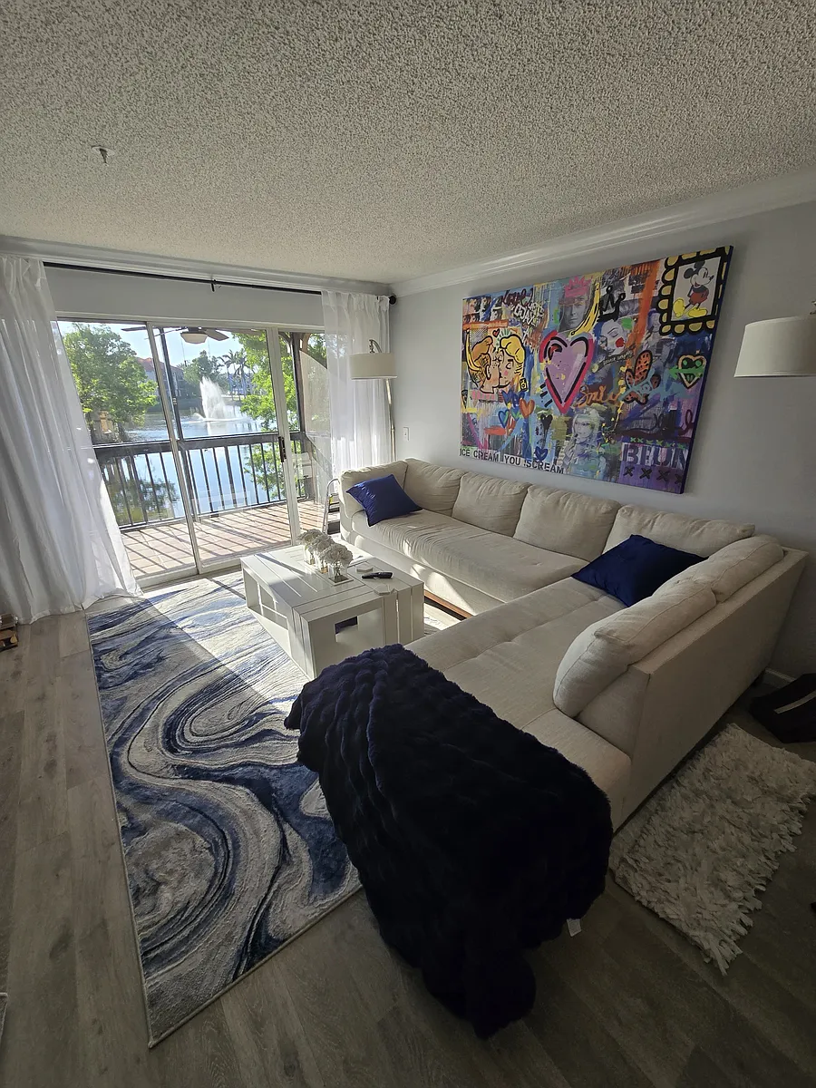 Building Photo - 2400 Feather Sound Dr #1227