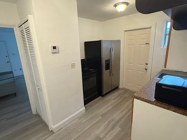 834 School St #2 — Photo 7