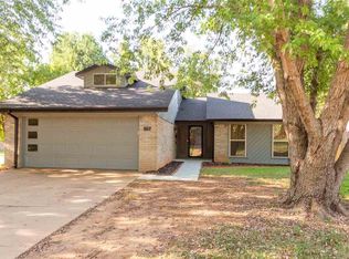 807 N Dryden Cir, Stillwater, OK 74075