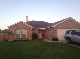 513 Barbara Jean Ln, Burleson, TX 76028