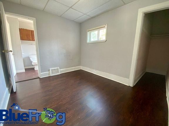 5th image of 901 Harvey St #2