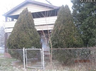 3817 Cress Rd, Cleveland, OH 44111