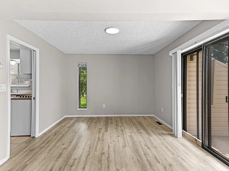 5317 Fairway Ln — Photo 10