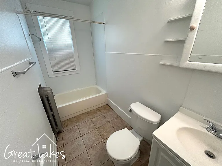 9422 McDougall St — Photo 11