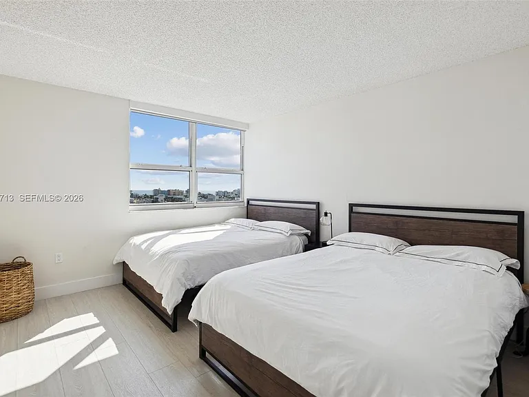 650 West Ave #1406 — Photo 18