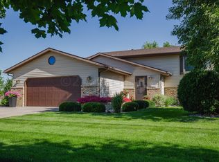 1707 40th Ave S, Fargo, ND 58104
