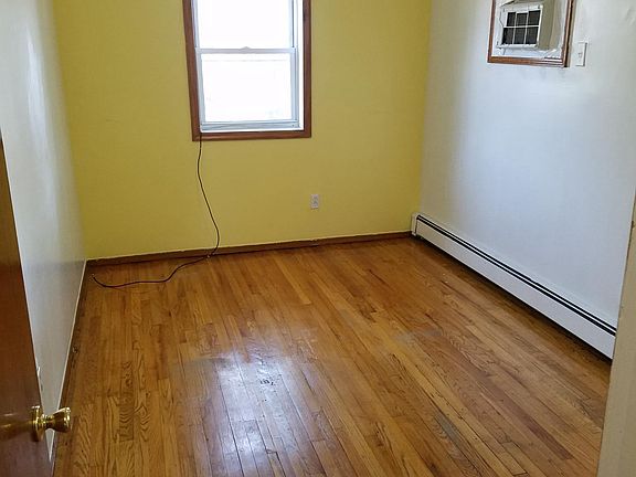 5th image of 2439 89th St #3