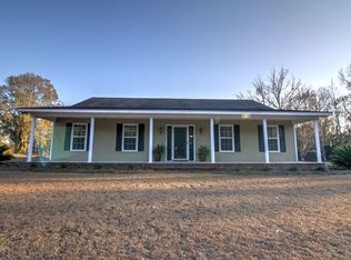 5925 Hall Rd, Hahira, GA 31632