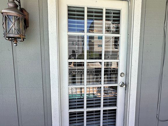 Front door (located on 2nd floor)