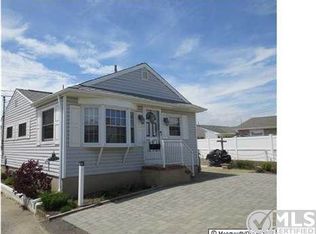 48 E Tide Way, Lavallette, NJ 08735