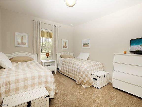 4th image of 727 Dudley Ave S
