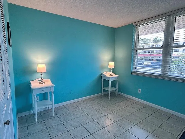 5095 Bay St NE #111 — Photo 13
