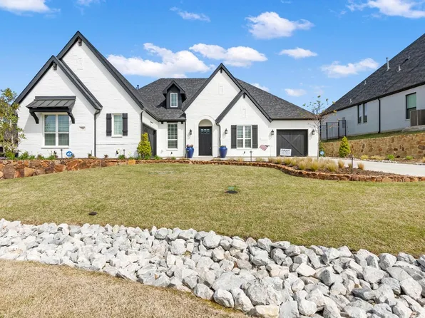 706 Singing Water Dr, Rockwall, TX 75087
