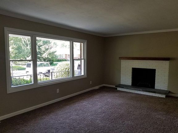 2nd image of 5296 Dee Alva Dr