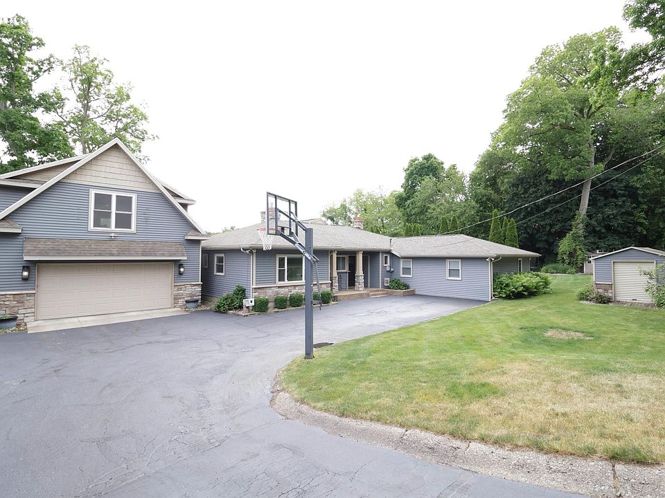 1st image of 30642 N Shore Dr
