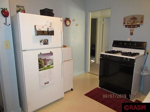 4th image of 517 Park Ln