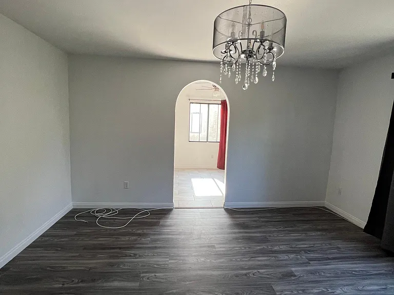 17836 Killion St — Photo 10