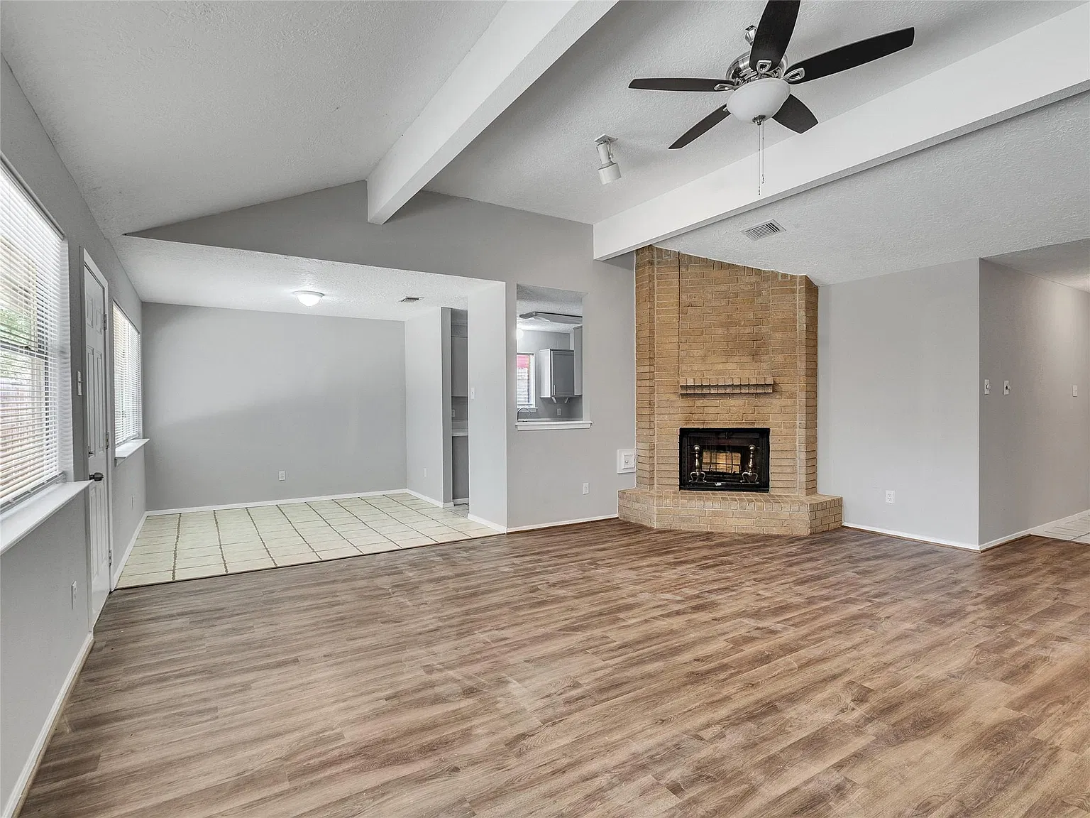 4 bed, 2.0 bath, 1671 sqft, $1,700 — Photo 4