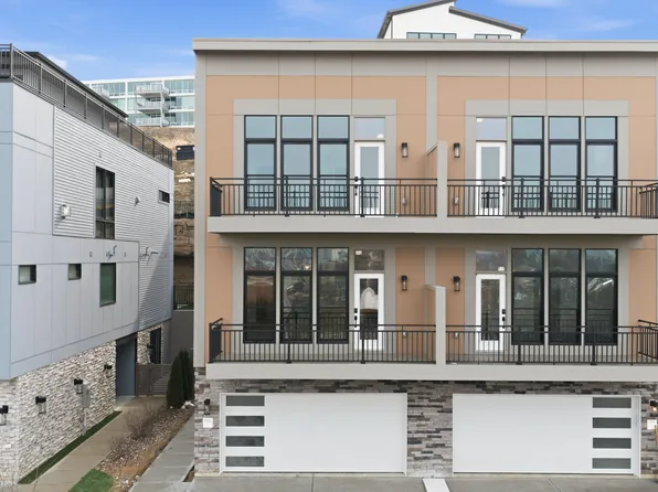 100 W 13th St, Newport, KY 41071