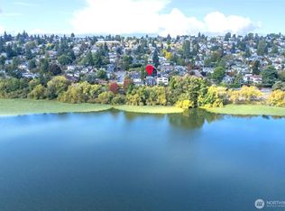 6709 Aurora Ave, Seattle, WA 98103