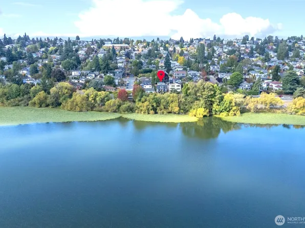 6709 Aurora Avenue, Seattle, WA 98103