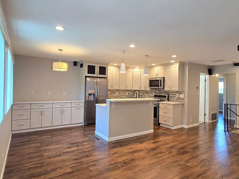 4547 Caraway Ct — Photo 6