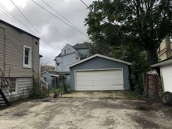 4th image of 152 N 22nd Ave