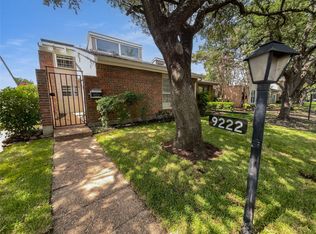 9222 Flickering Shadow Dr, Dallas, TX 75243