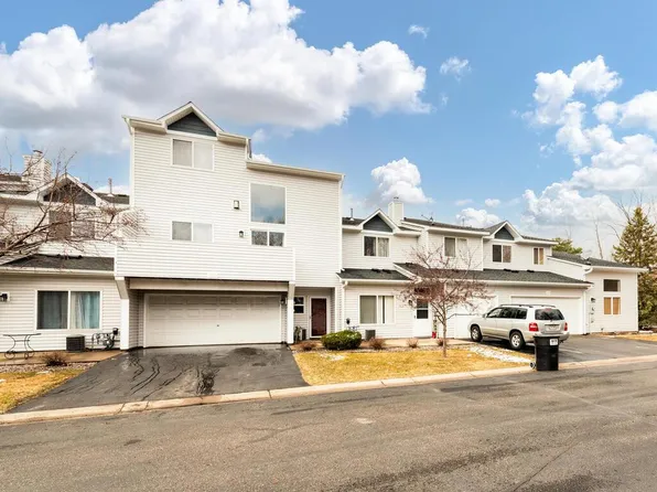 10924 Unity St NW, Coon Rapids, MN 55433