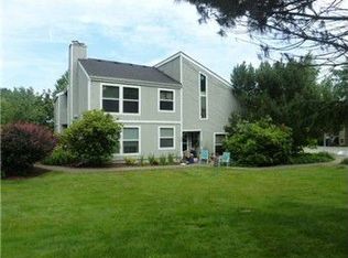 200 SW Clark St APT C, Issaquah, WA 98027