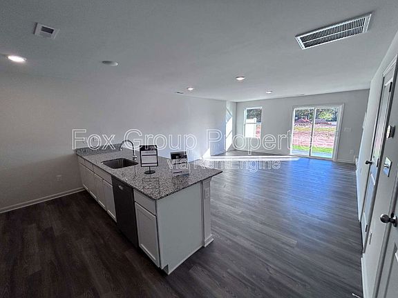 3rd image of 1913 Tranquility Cir #E