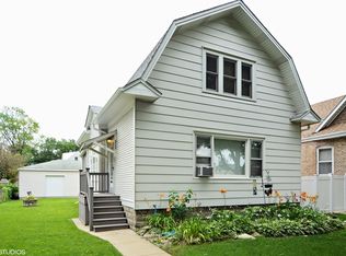 4727 N Kiona Ave, Chicago, IL 60630