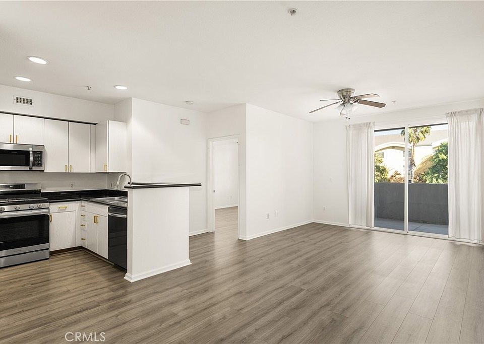 1st image of 1801 E Katella Ave APT 3135