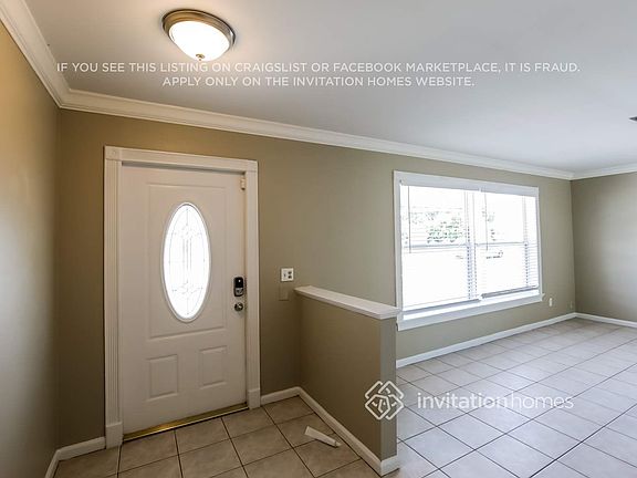 3rd image of 1382 Woodcrest Rd E