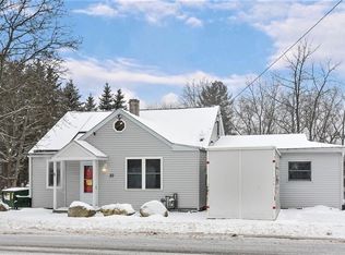 20 Groton School Rd, Ayer, MA 01432