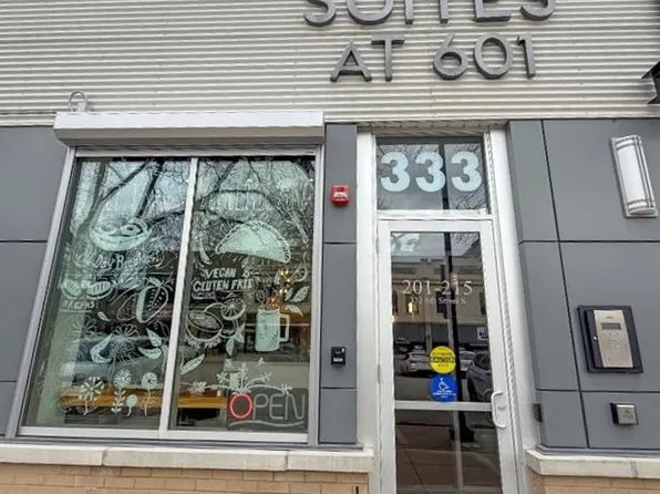 333 W 6th St S #204, Lethbridge, AB T1J 2C7