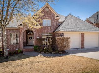 24 Clervaux Dr, Little Rock, AR 72223