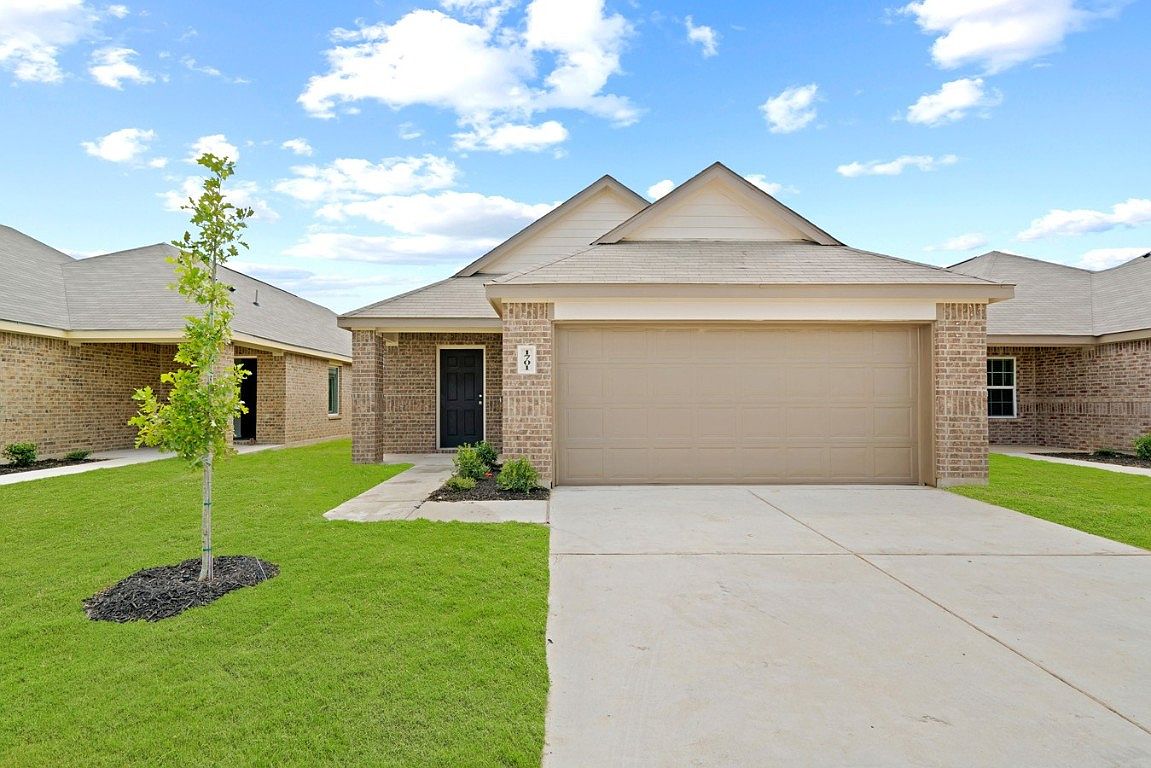 1701 E Luke St, Ennis, TX 75119 MLS 20329510 Zillow