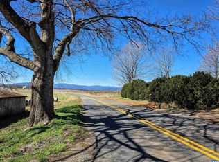 14 Fredericksburg Rd, Ruckersville, VA 22968