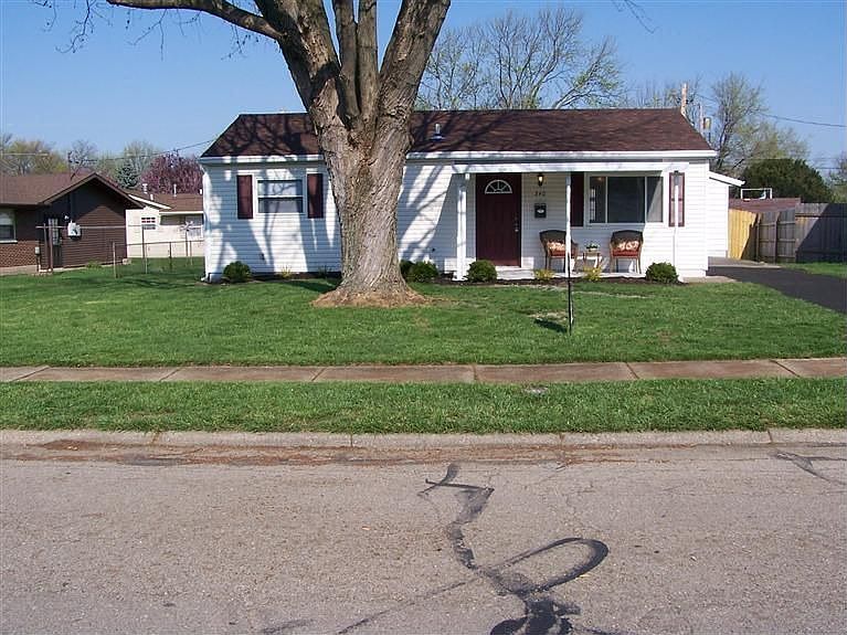 1st image of 340 Marshall Dr