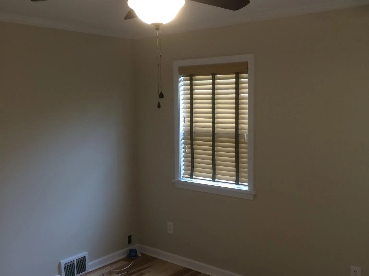 2 bed, 700 sqft, $1,350 — Photo 4