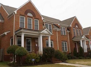 332 Walt Whitman Ave, Newport News, VA 23606