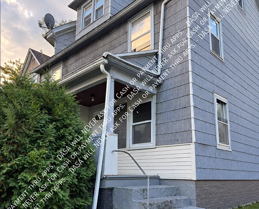 277-279 Reynolds St #277
