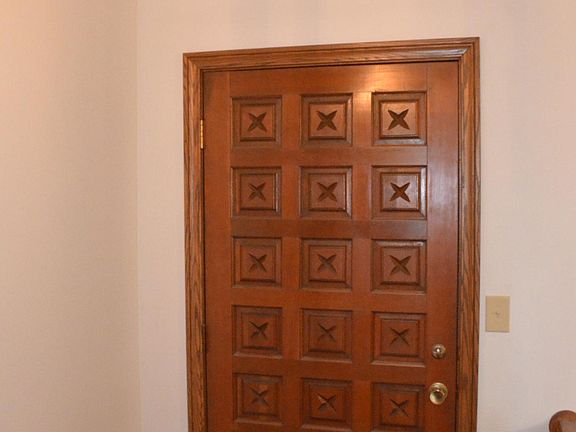 Entance from main hallway.