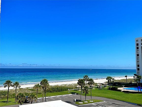 5th image of 1480 Gulf Blvd APT 407