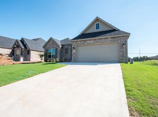 604 W 40th Pl, Sand Springs, OK 74063
