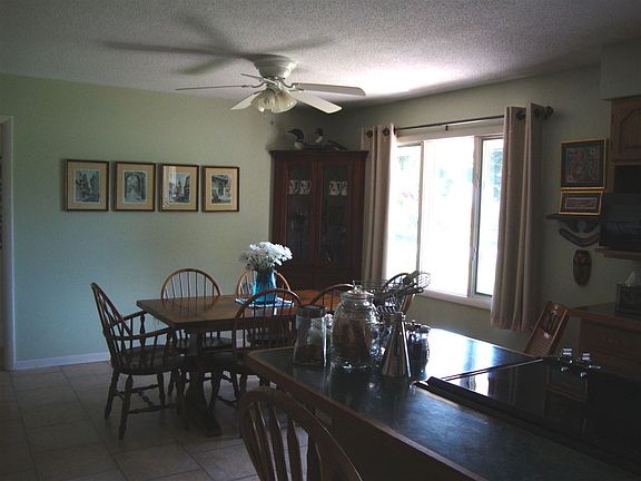 3rd image of 31 Clarkson Ave